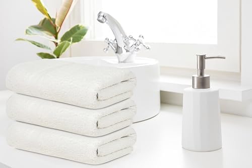 High-Quality White Bath Towels for Commercial Use