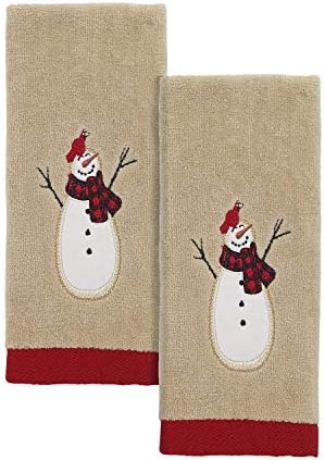 Two Fingertip Towels Cozy and Festive