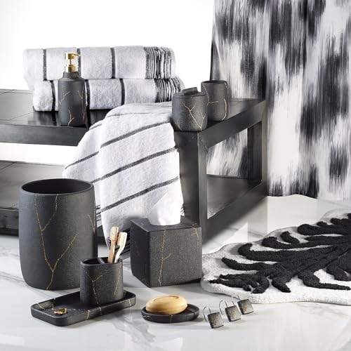 Nicole Miller New York - Bath Towels Sydney Collection WhiteBlack Set of 2