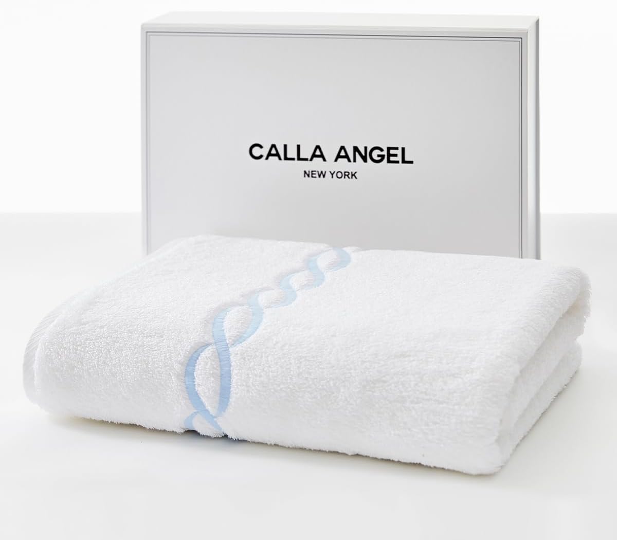 Stunning 63x31 Bath towel rare luxurious 1000g density