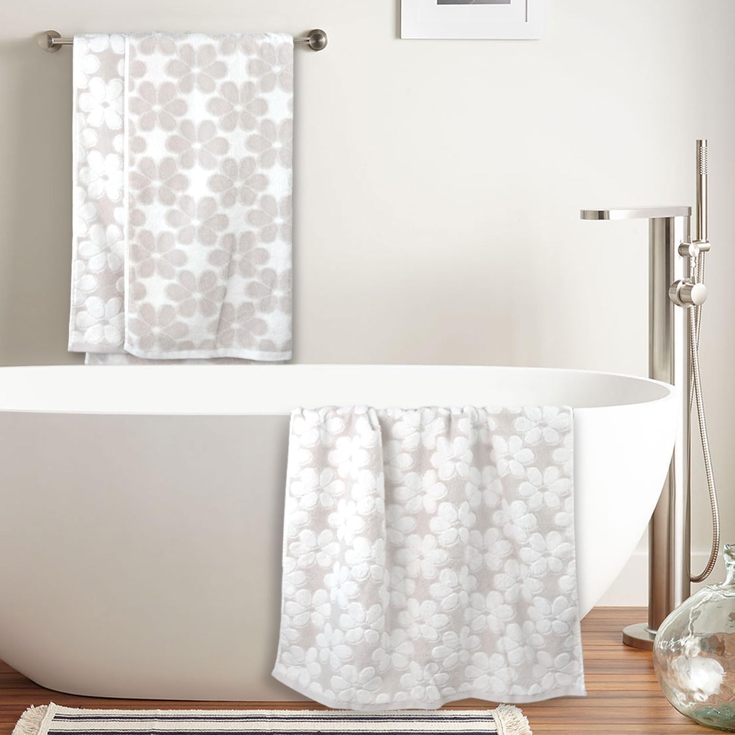 Two-Piece Soft Bath Towels for Overflow Relaxation