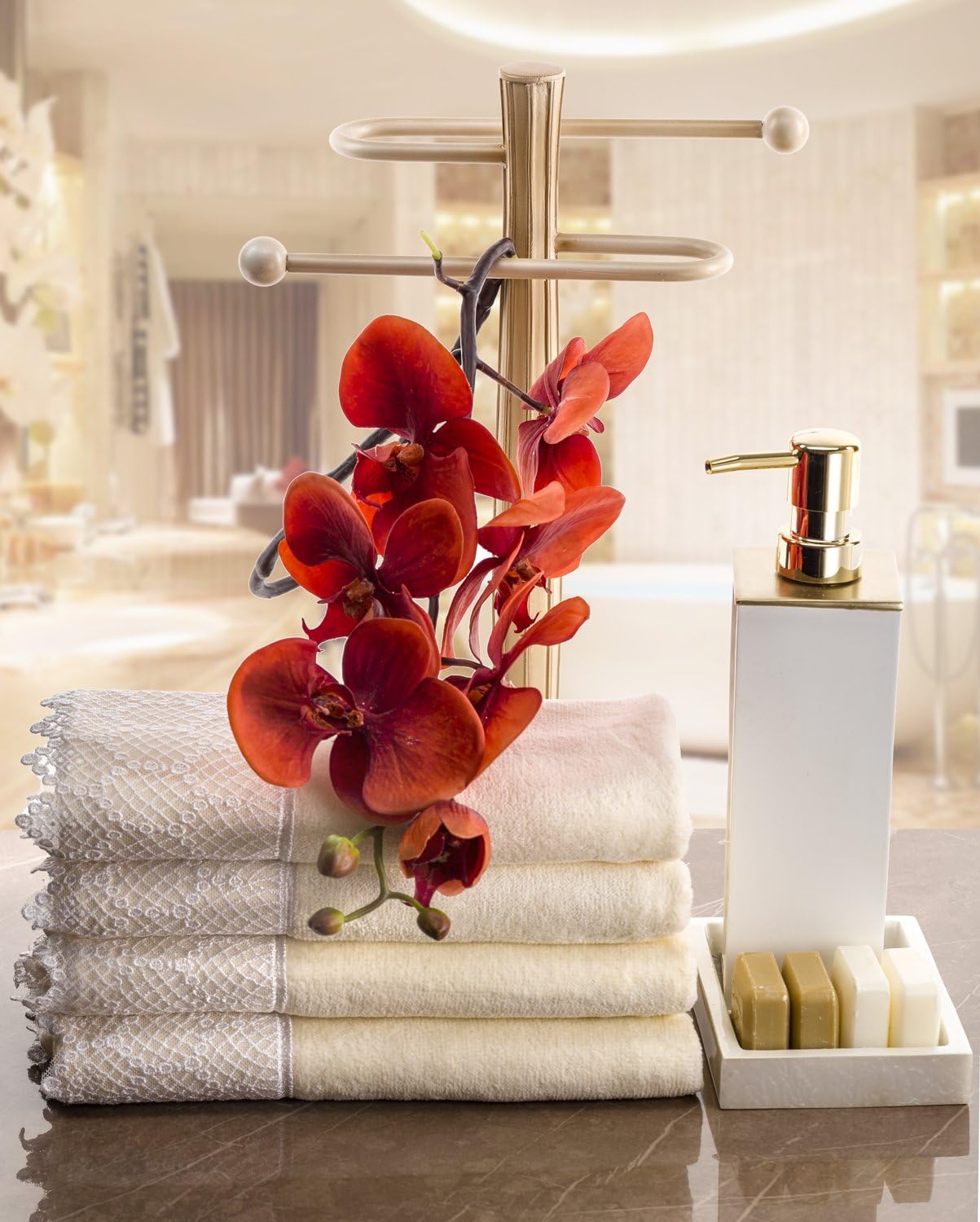 Fingertip Soft Towels for Bathroom 11x18 inches Set of 4 Machine Washable