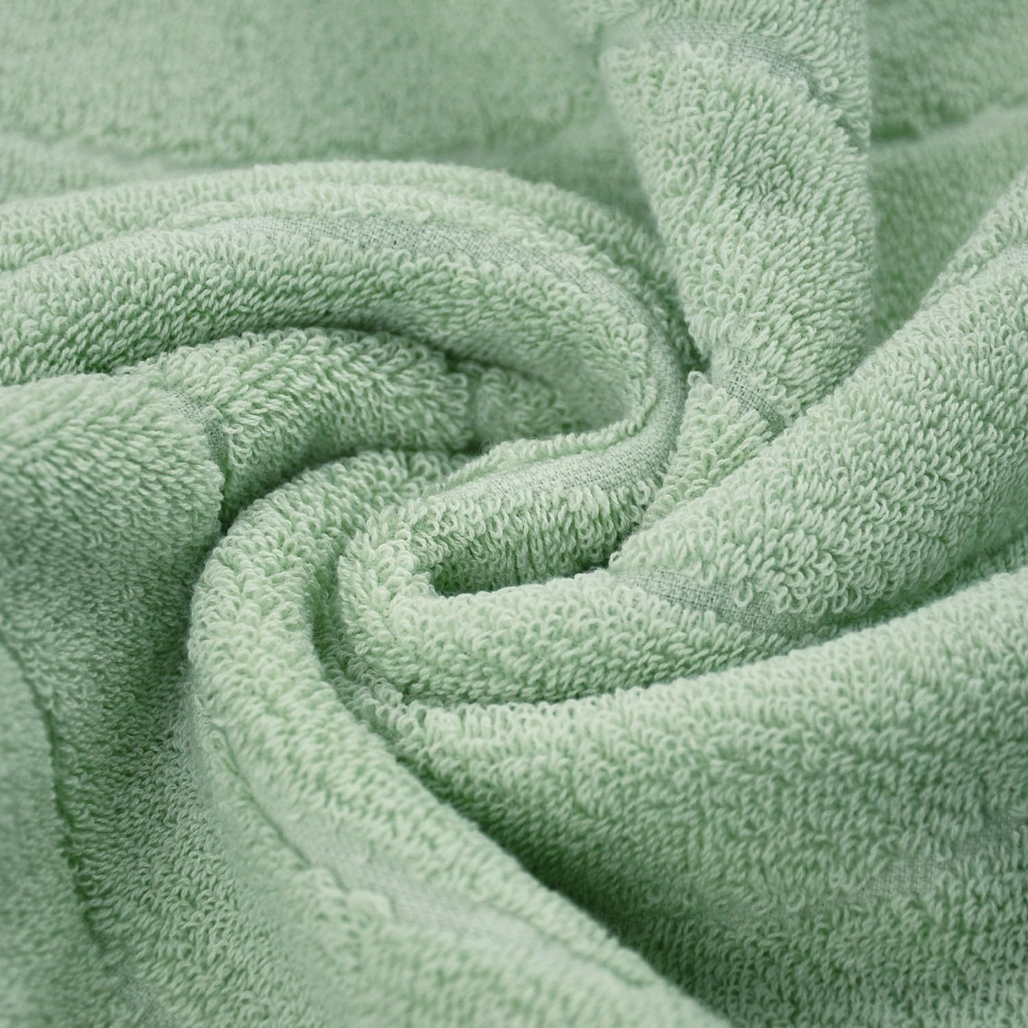 Thoughtfully Designed Wavy Striped Hand Towels for the Perfect Daily Use