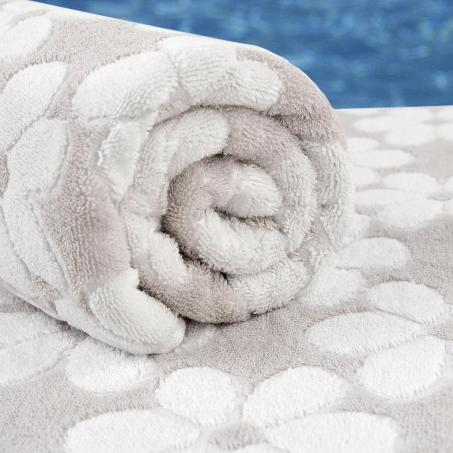 Two-Piece Soft Bath Towels for Overflow Relaxation
