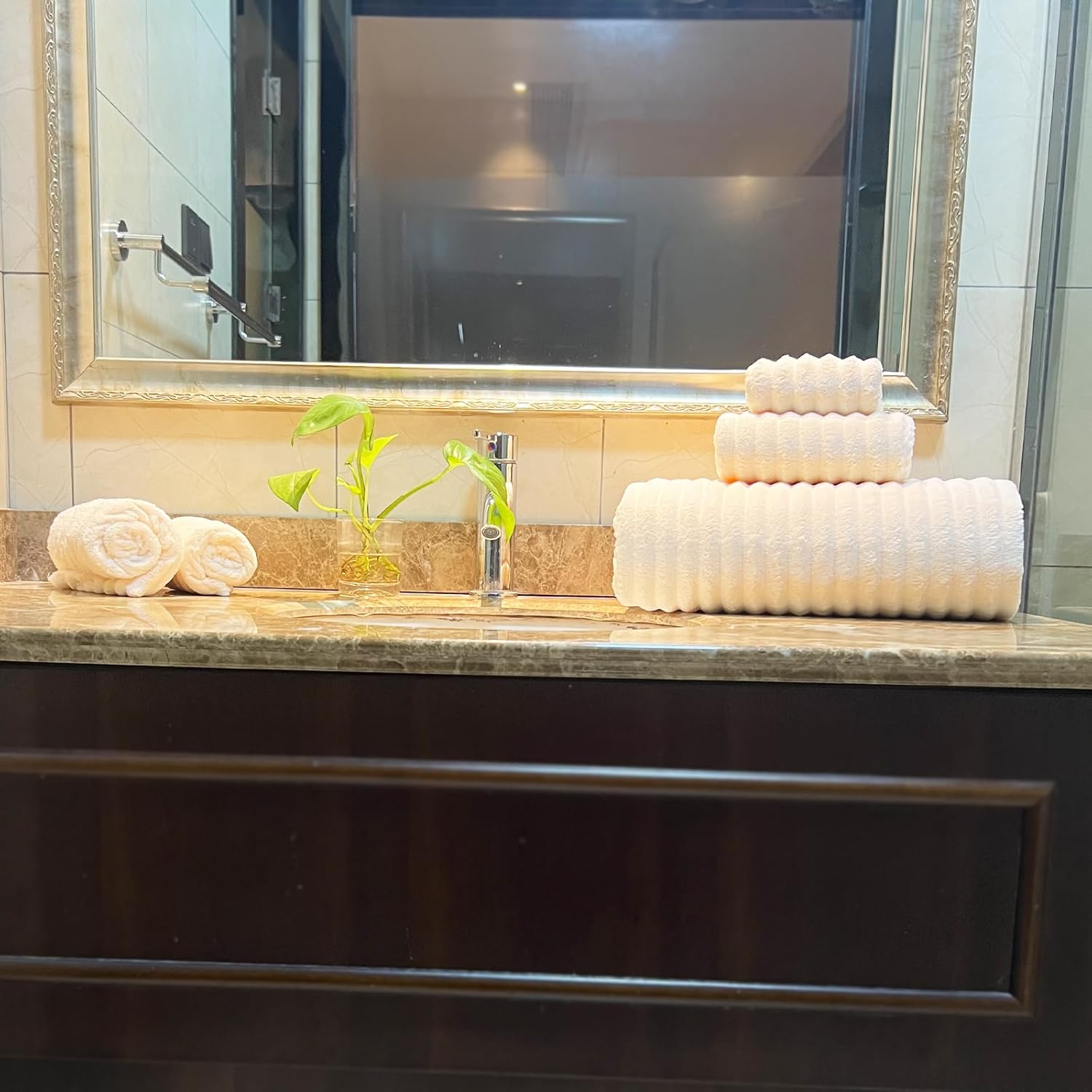 Luxurious Oversized Bath Towels Set
