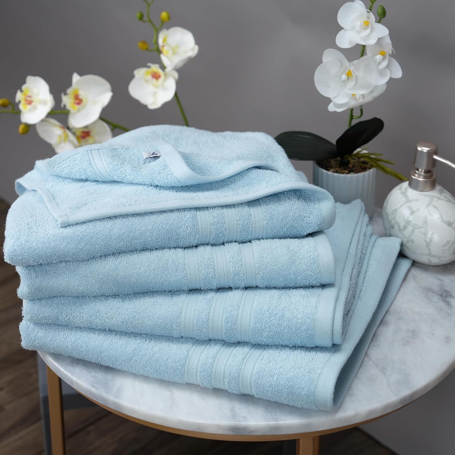 Tens Towels - 4 x 100 Cotton bath towels