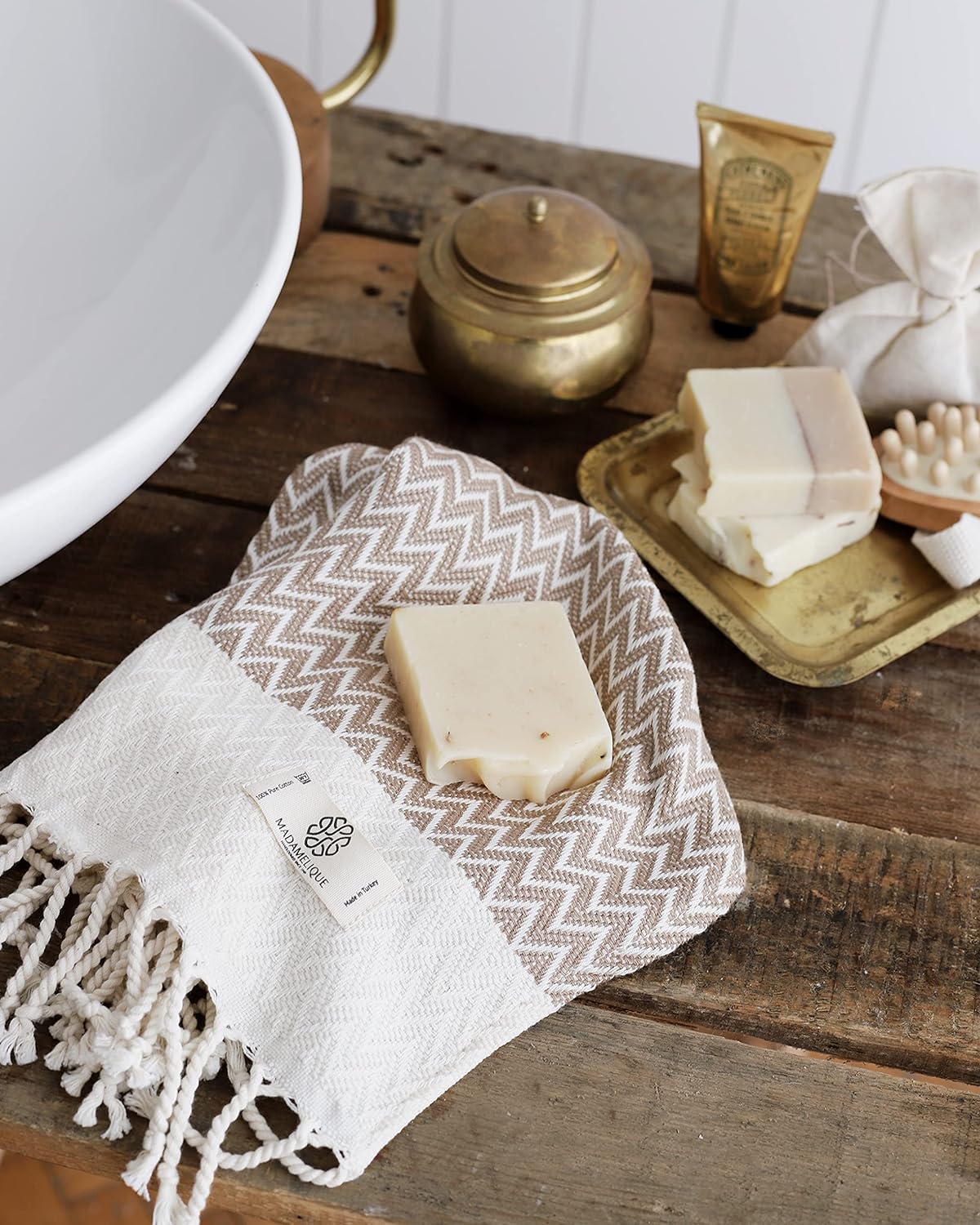 Madamelique Hand Towels for All Spaces
