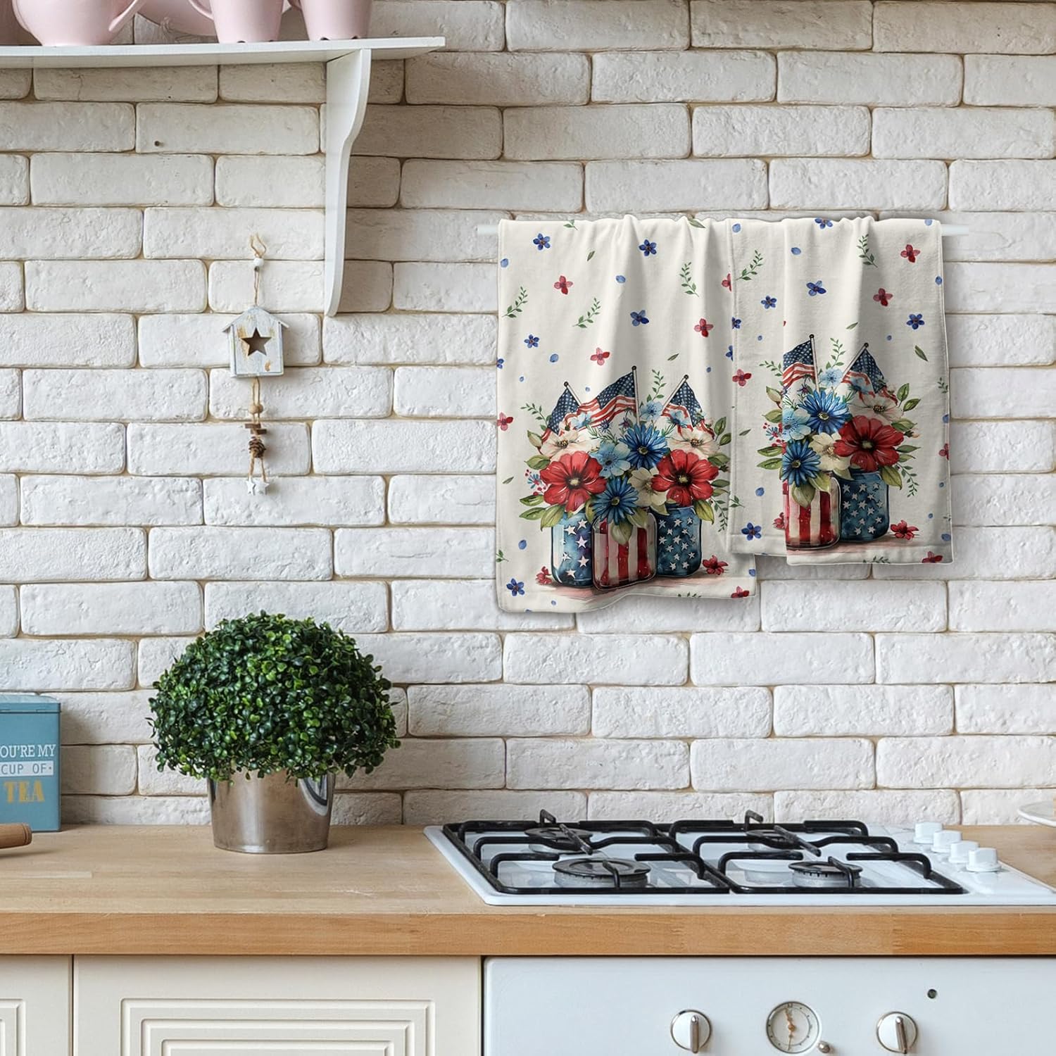 Patriotic Floral Hand Towels