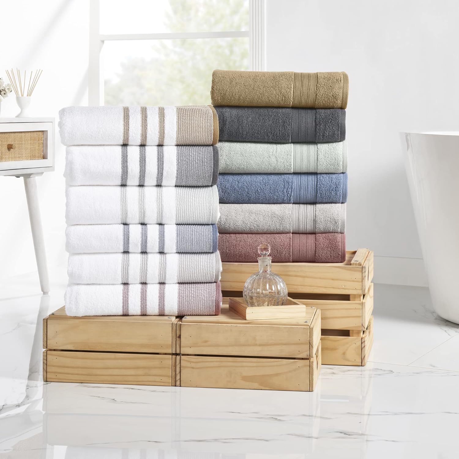 Modern Threads 6-Piece White Bath Set