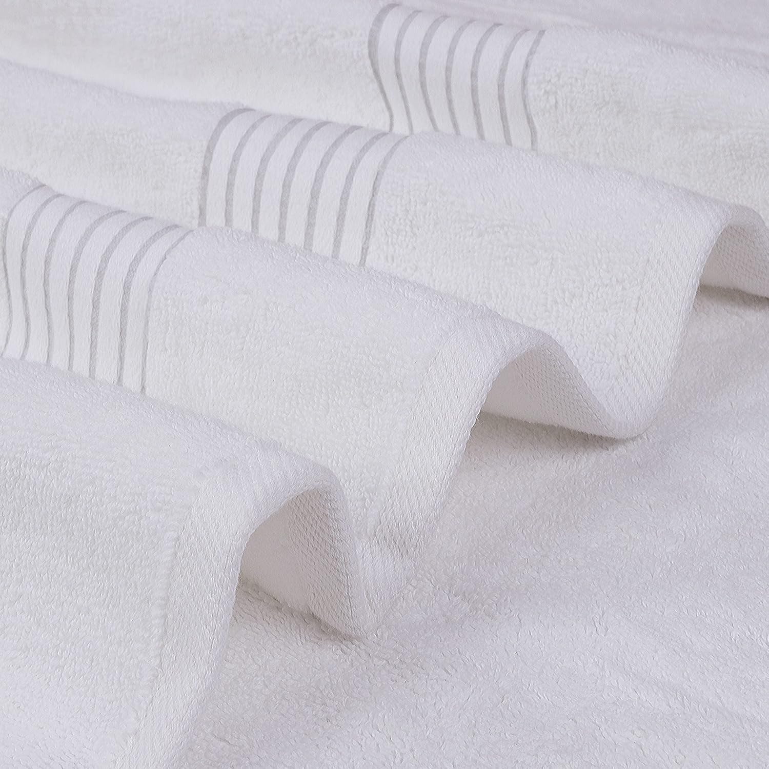 Utopia Premium 4-Pack Bath Towels