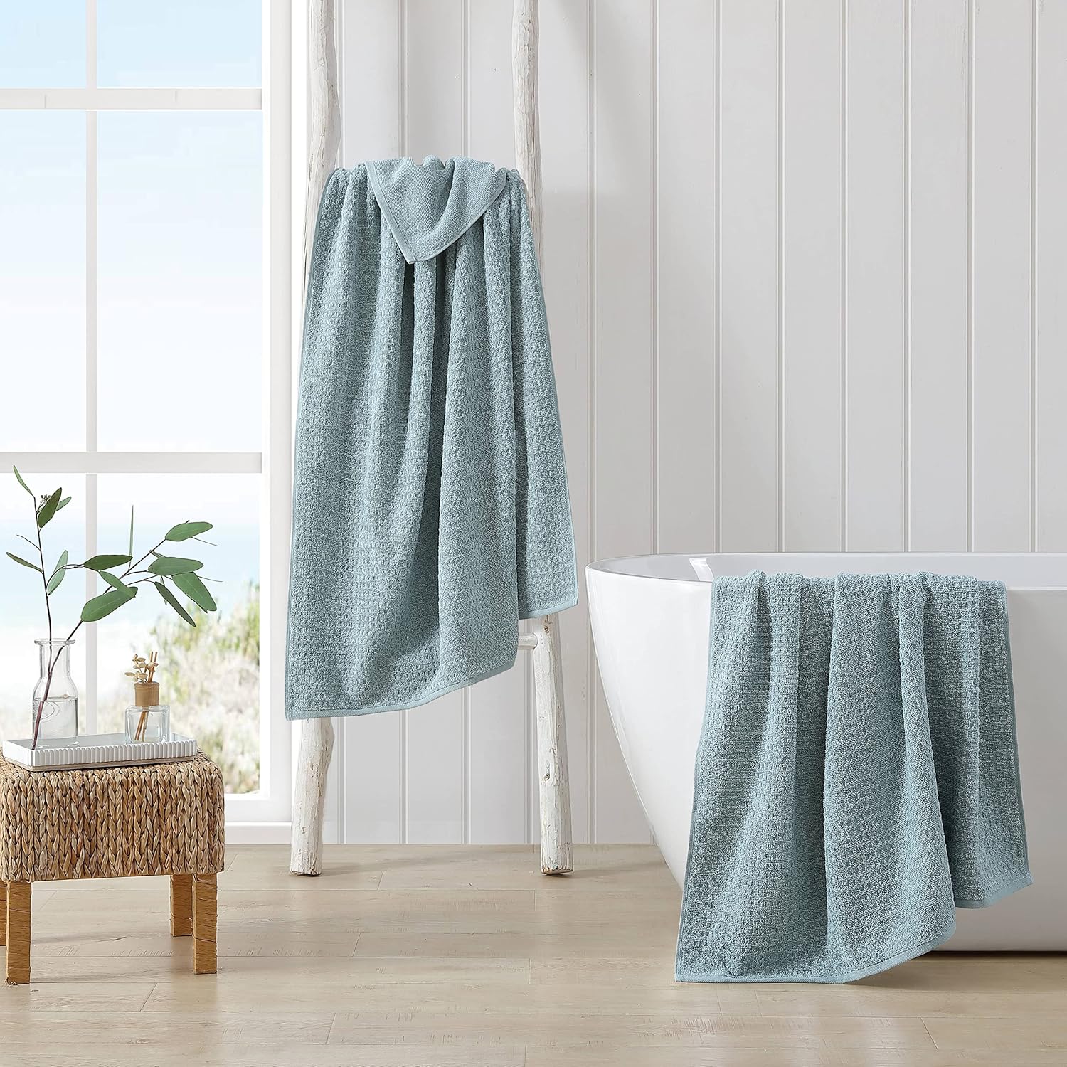 Tommy BahamaSoft 100 Cotton Bath Towels